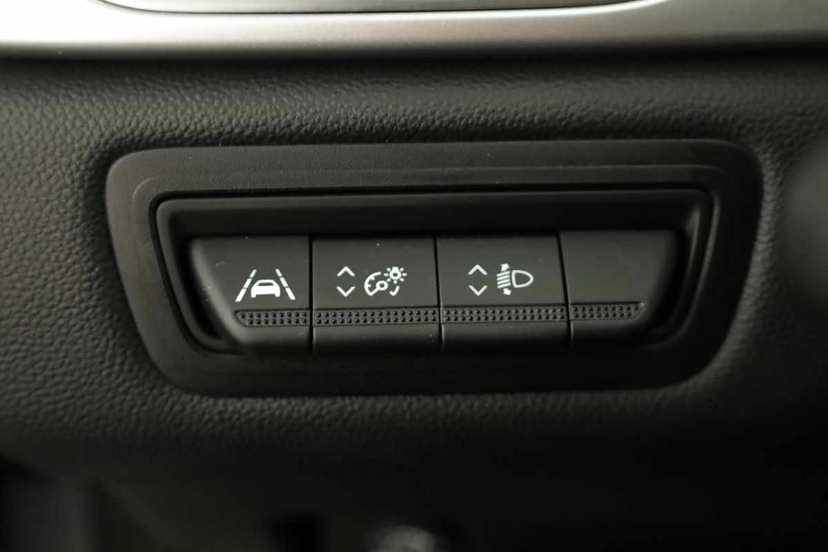 renault-captur-2024-gpl-999cc