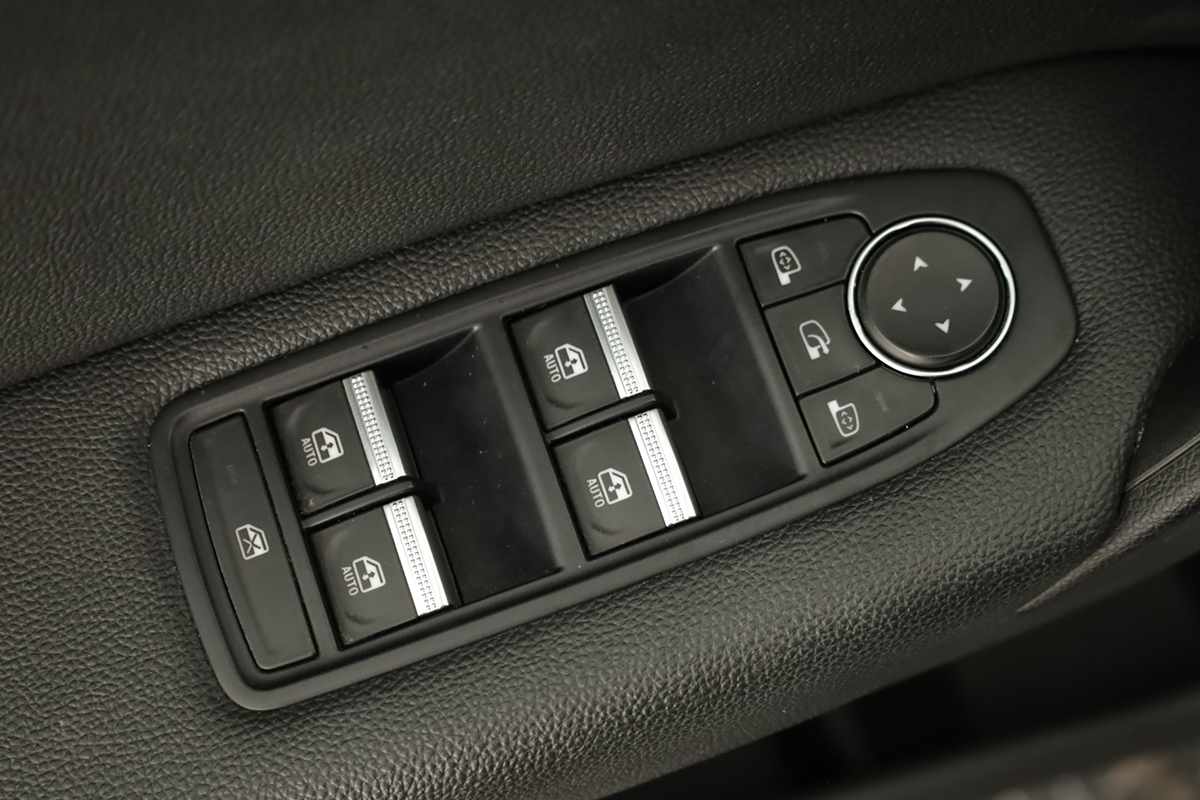 renault-captur-2024-gpl-999cc