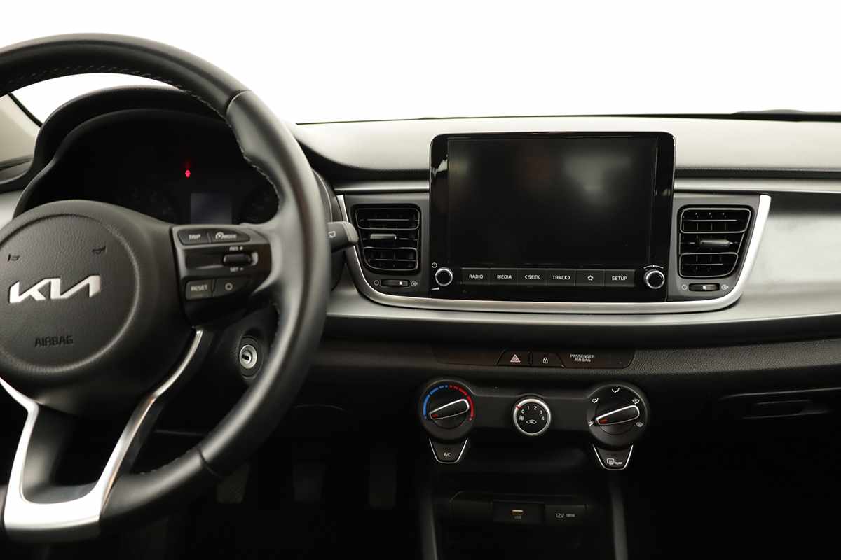 kia-rio-2023-gasolina-1197cc