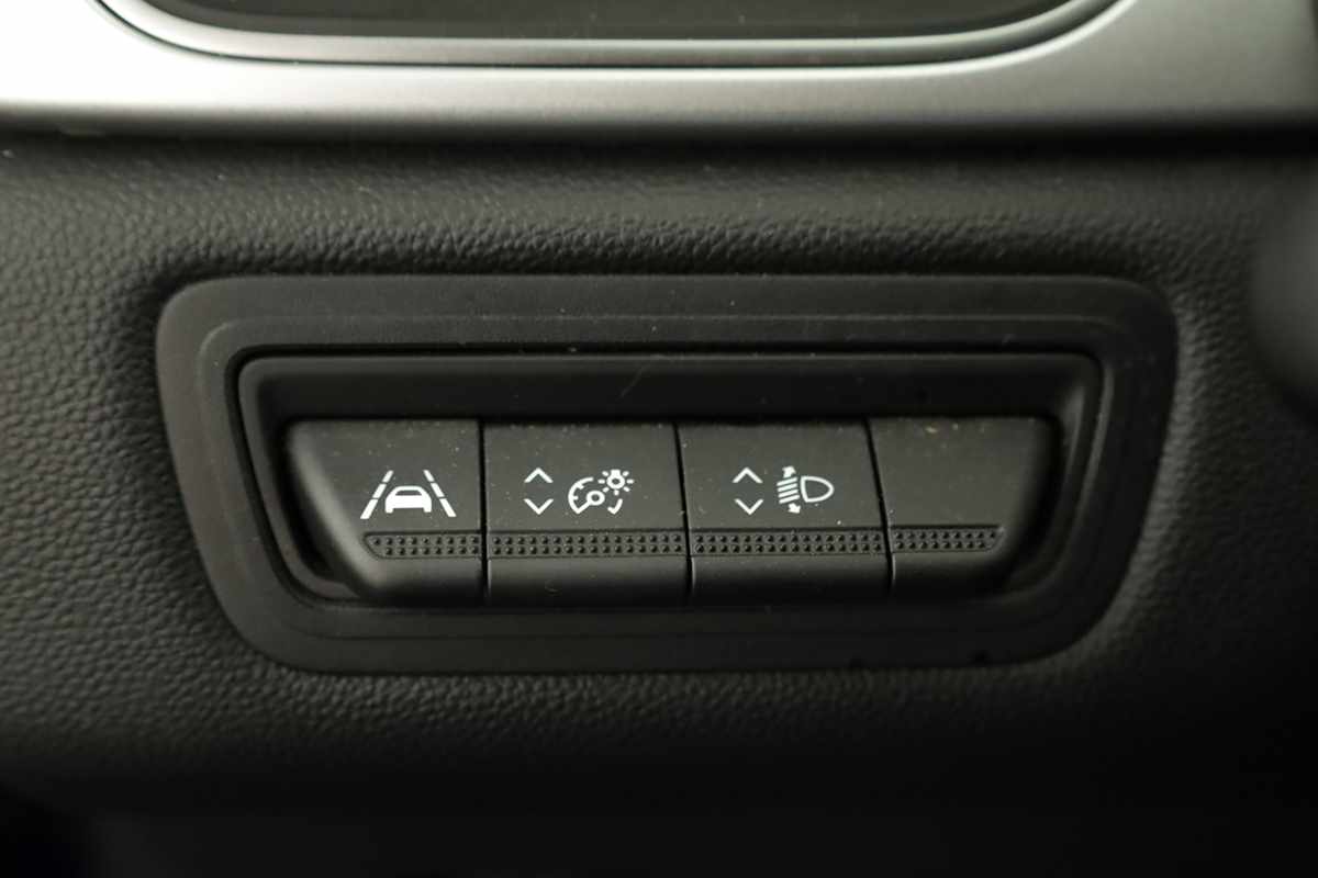 renault-captur-2024-gpl-999cc