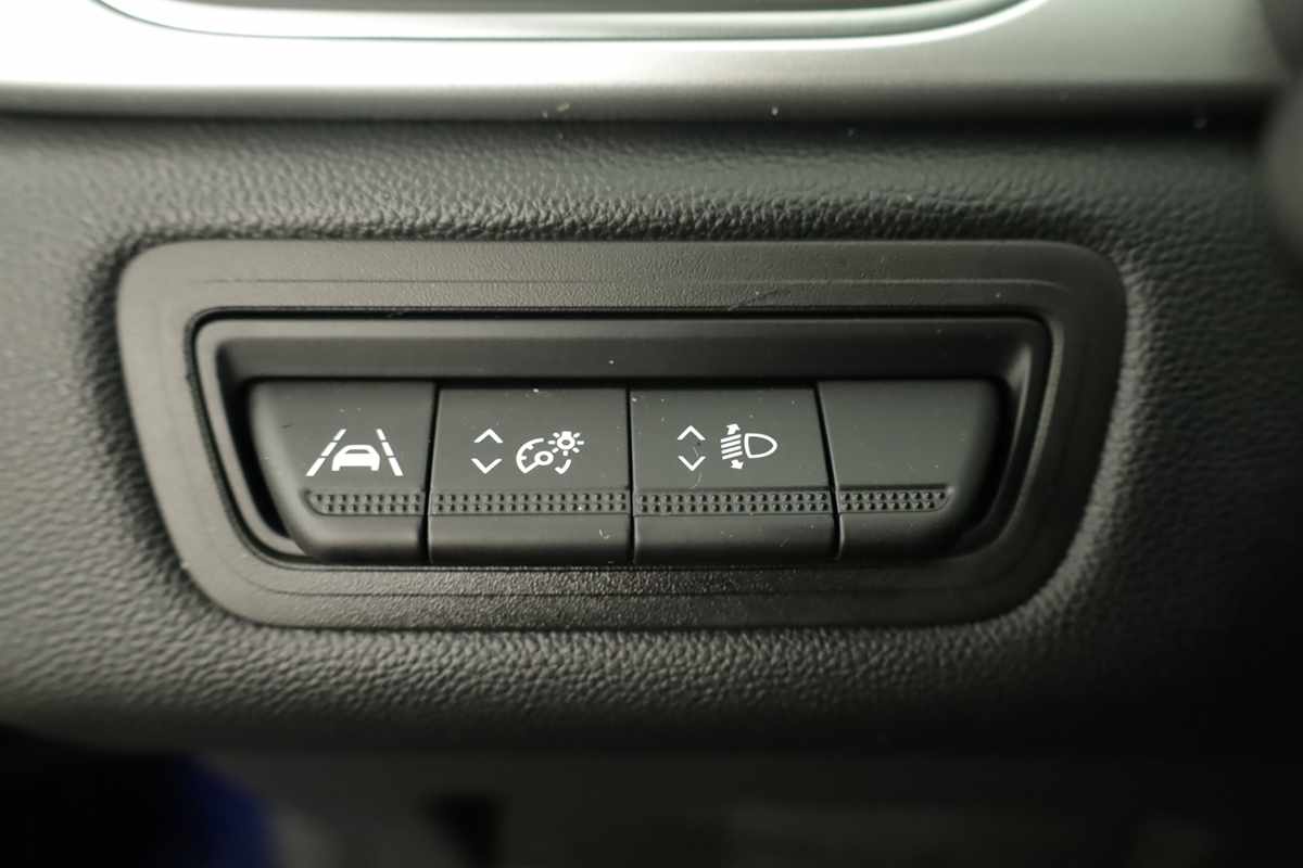 renault-captur-2023-gasolina-999cc