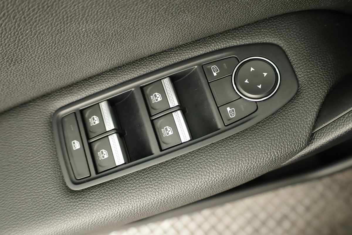 renault-captur-2023-gasolina-999cc