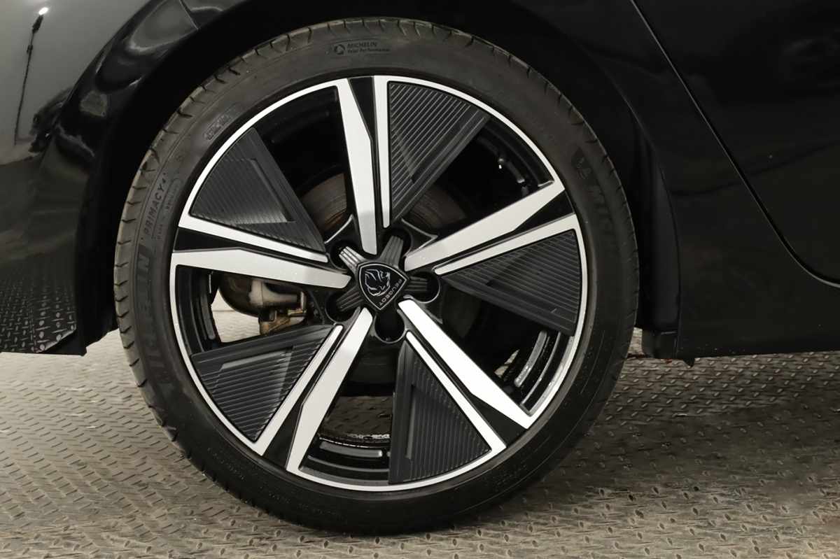 peugeot-308-2024-gasolina-1199cc