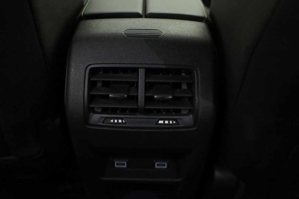 peugeot-308-2024-gasolina-1199cc