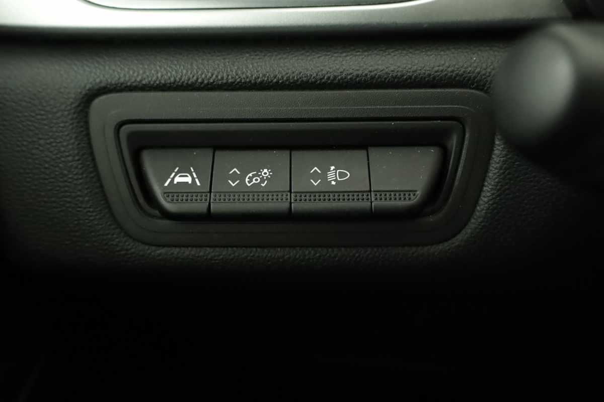 renault-captur-2023-gasolina-999cc