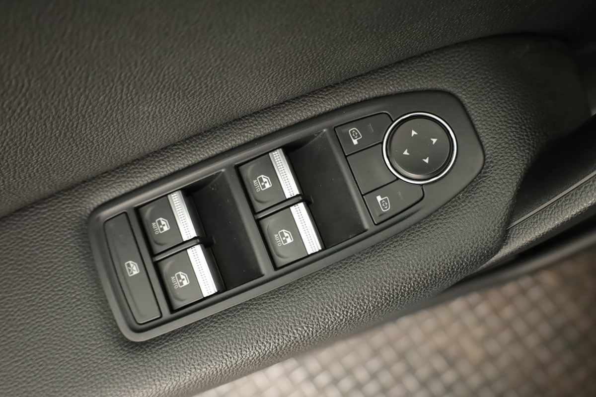 renault-captur-2023-gasolina-999cc