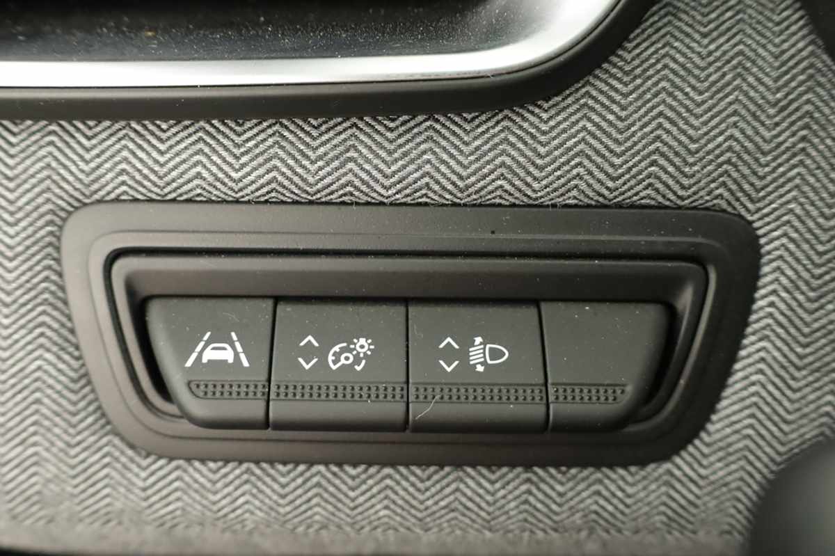 renault-clio-2024-gasolina-999cc