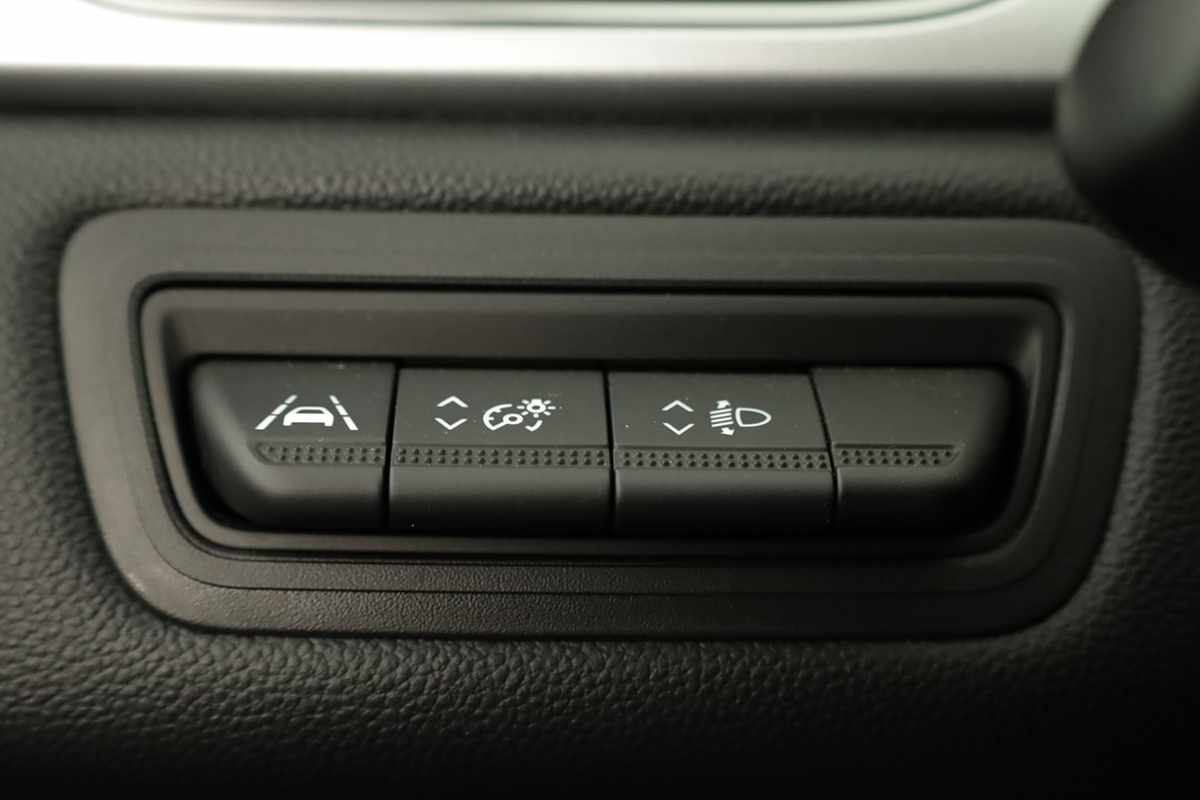 renault-captur-2024-gpl-999cc
