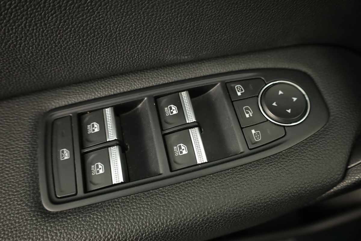 renault-captur-2024-gpl-999cc