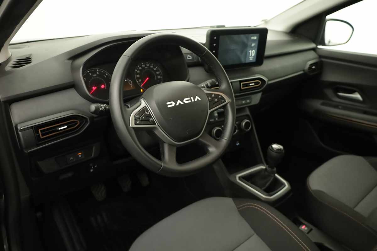dacia-sandero-2025-gpl-999cc