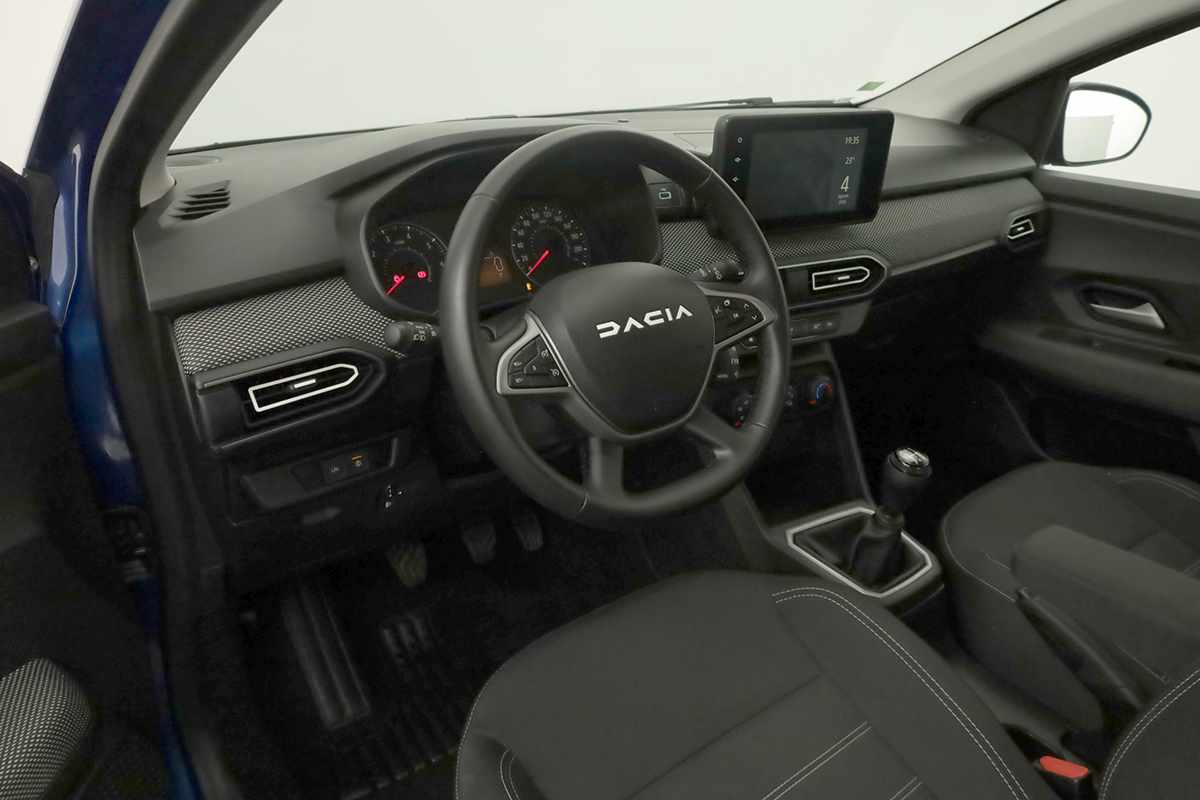 dacia-sandero-2025-gpl-999cc