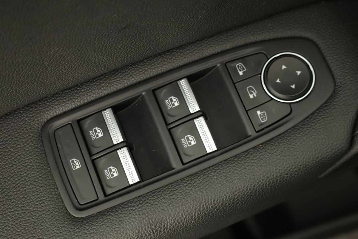renault-captur-2023-gpl-999cc