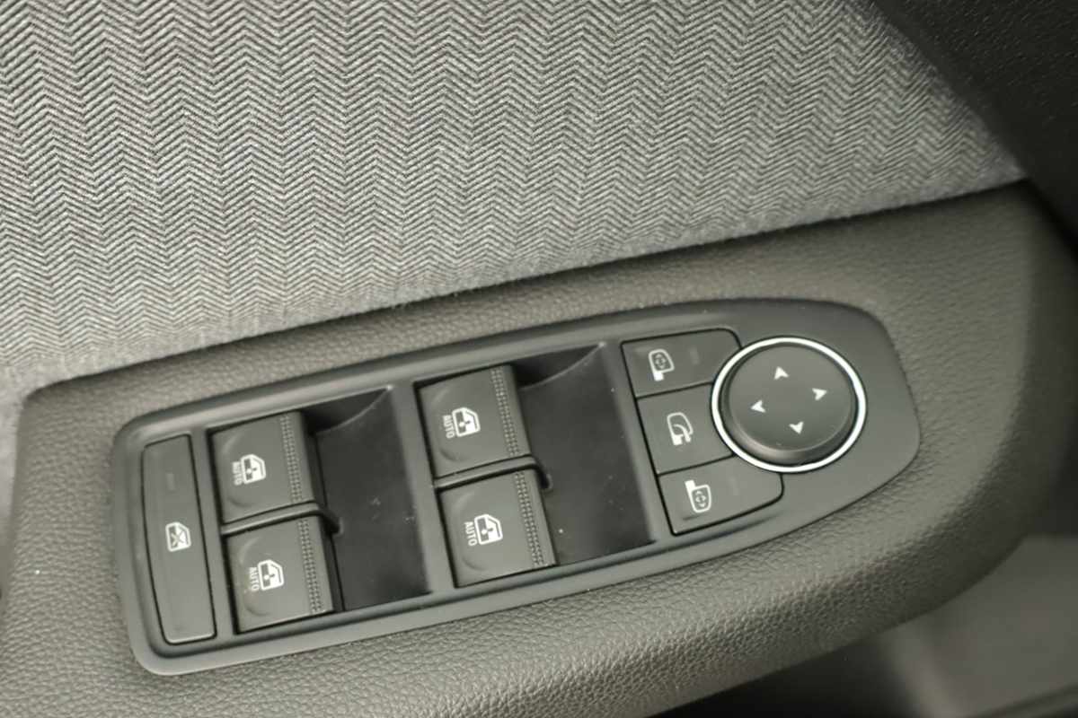 renault-clio-2024-gasolina-999cc