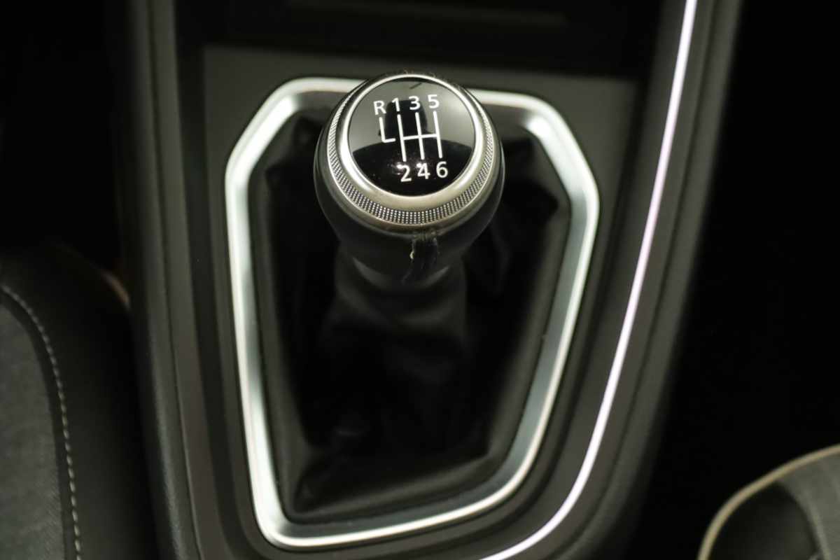 renault-clio-2024-gasolina-999cc
