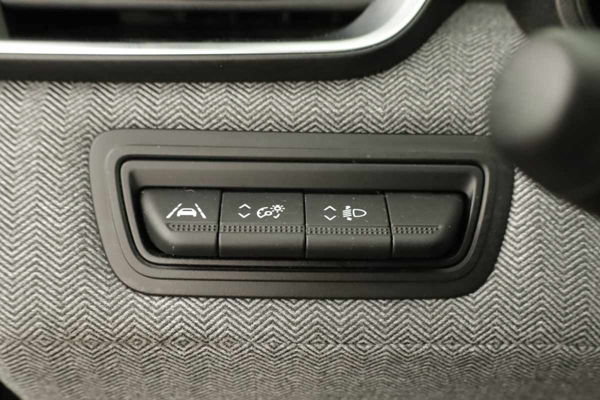 renault-clio-2024-gasolina-999cc