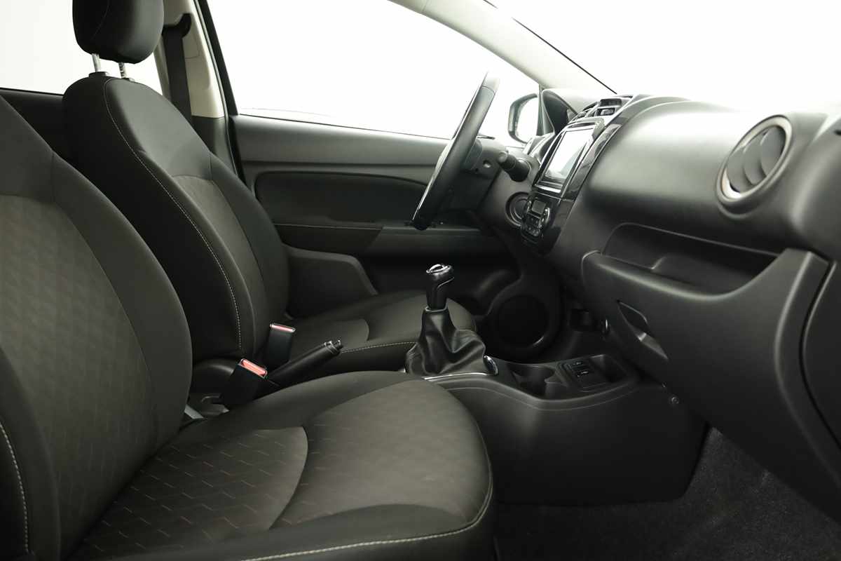 mitsubishi-space-star-2025-gasolina-1193cc