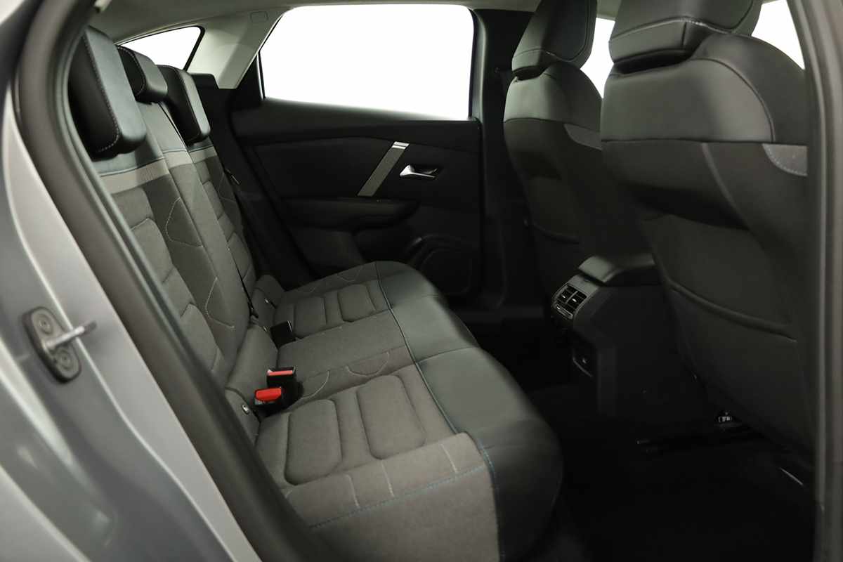 citroen-c4-2024-gasolina-1199cc