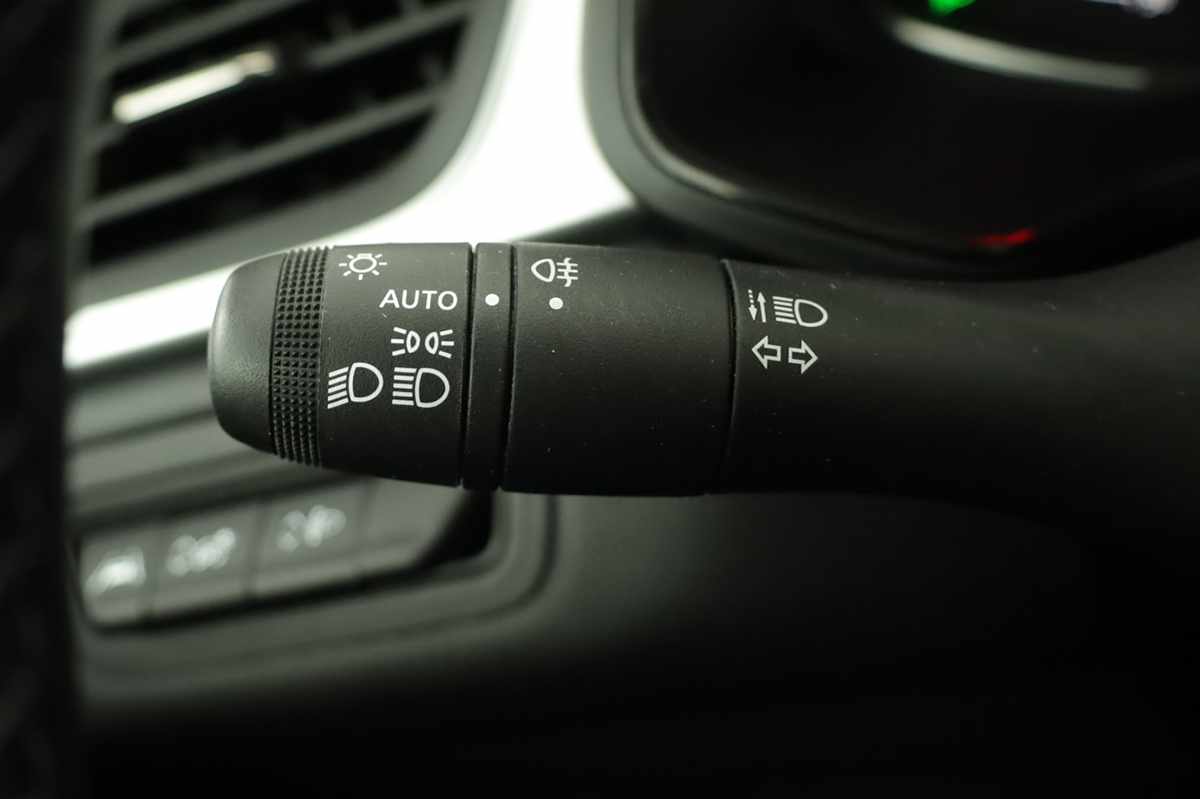 renault-captur-2024-gpl-999cc