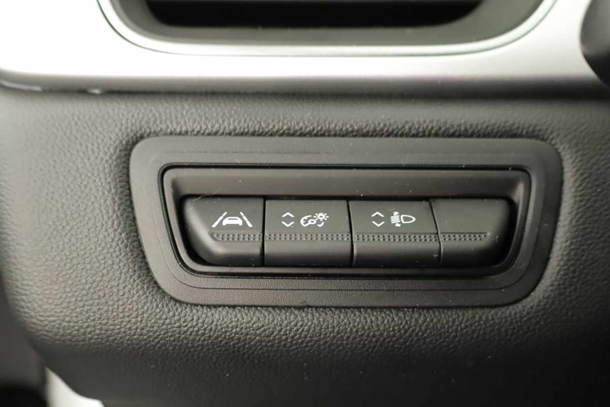 renault-captur-2024-gpl-999cc