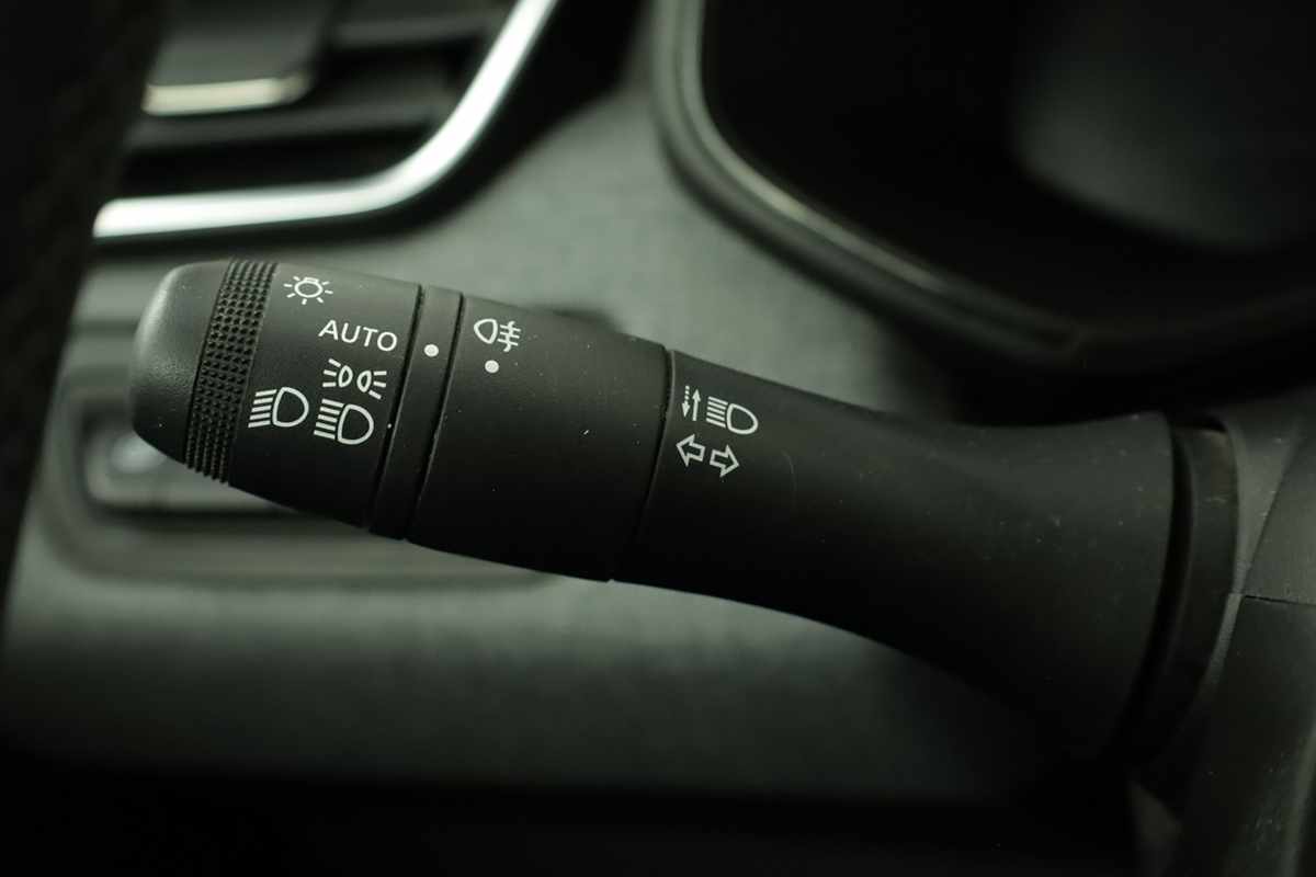 mitsubishi-colt-2024-gasolina-999cc