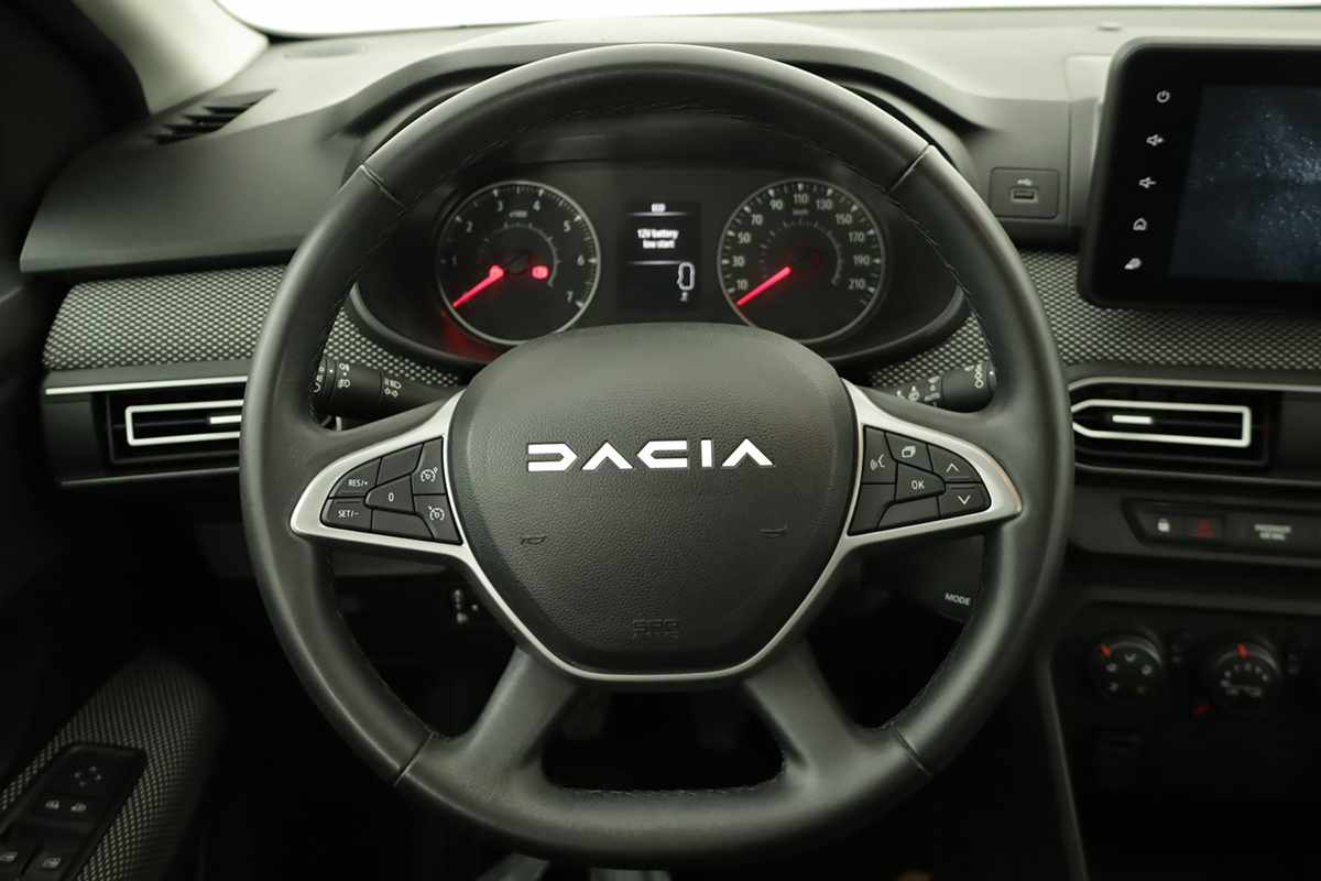 dacia-sandero-2024-gasolina-999cc