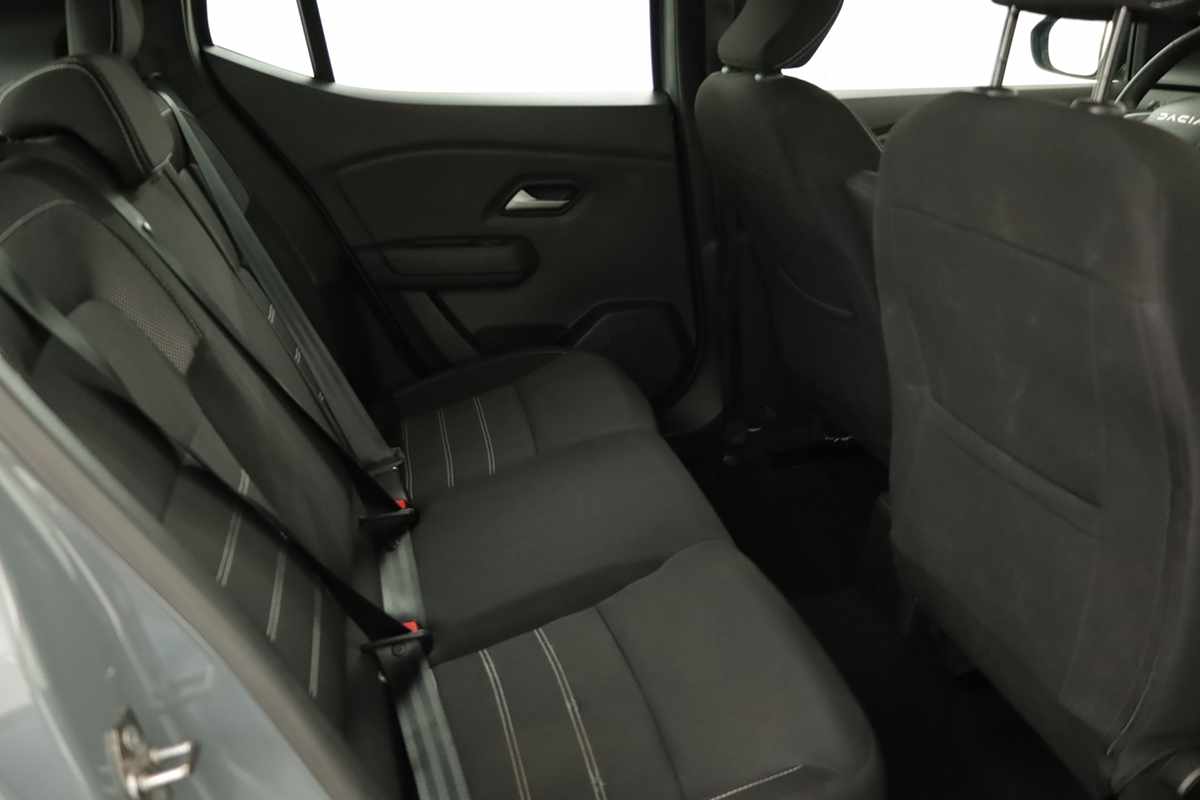 dacia-sandero-2024-gasolina-999cc