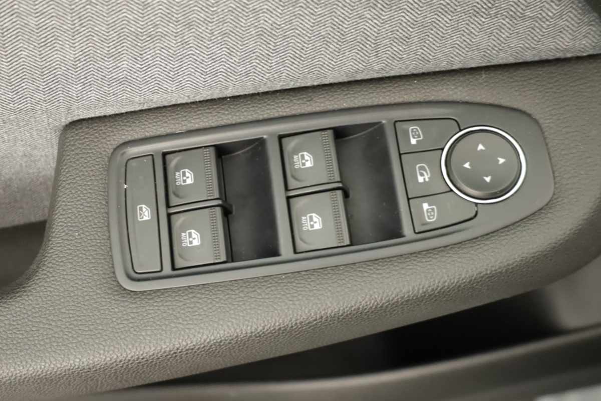 renault-clio-2024-gasolina-999cc