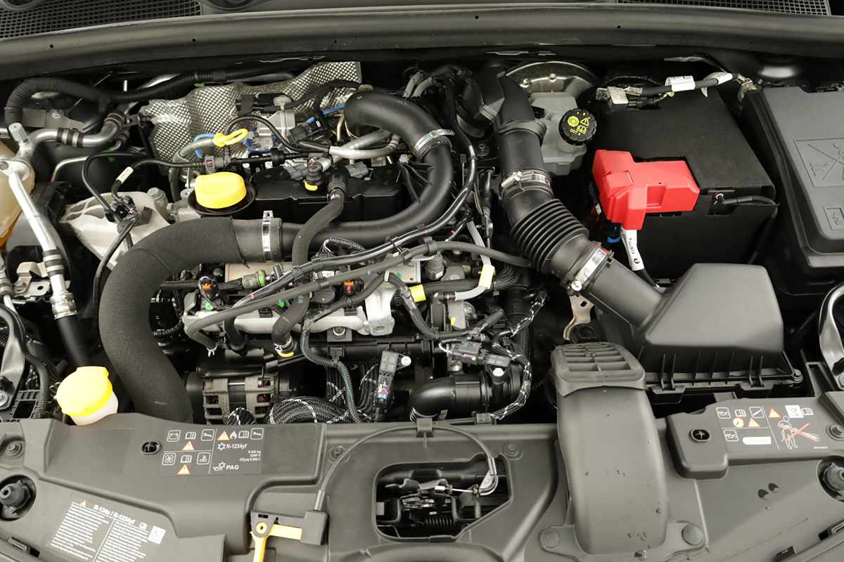 renault-clio-2024-gpl-999cc