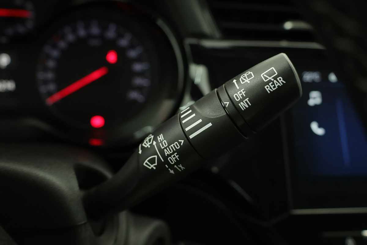 opel-corsa-2025-gasolina-1199cc