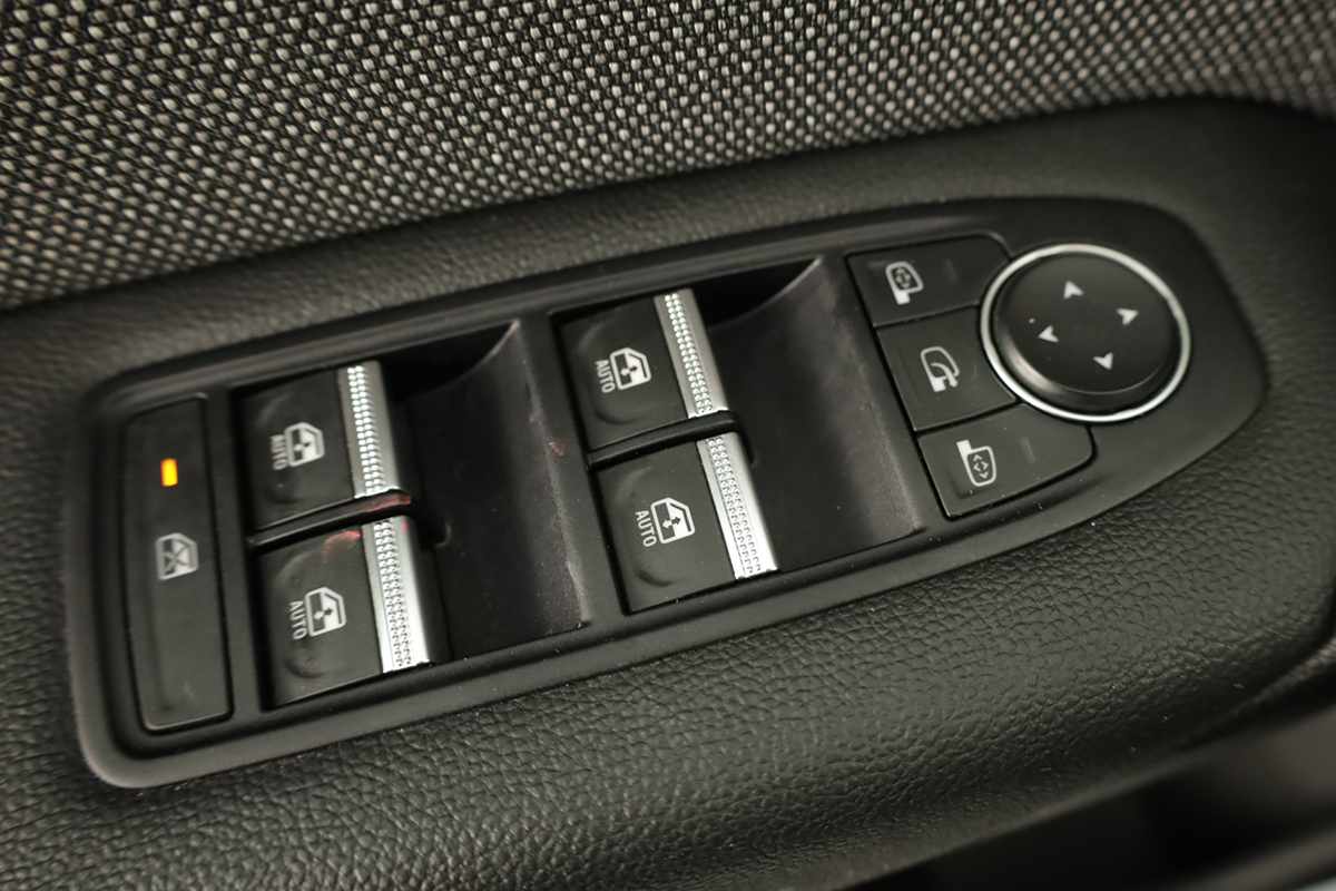 renault-captur-2025-gpl-999cc