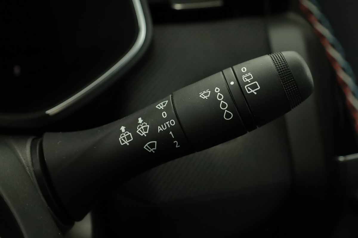 renault-clio-2024-gasolina-999cc