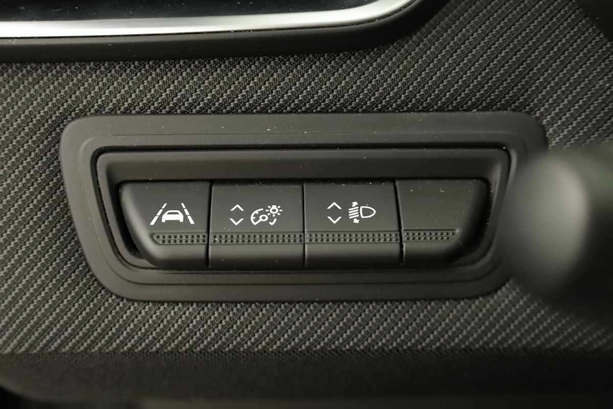 renault-clio-2024-gasolina-999cc