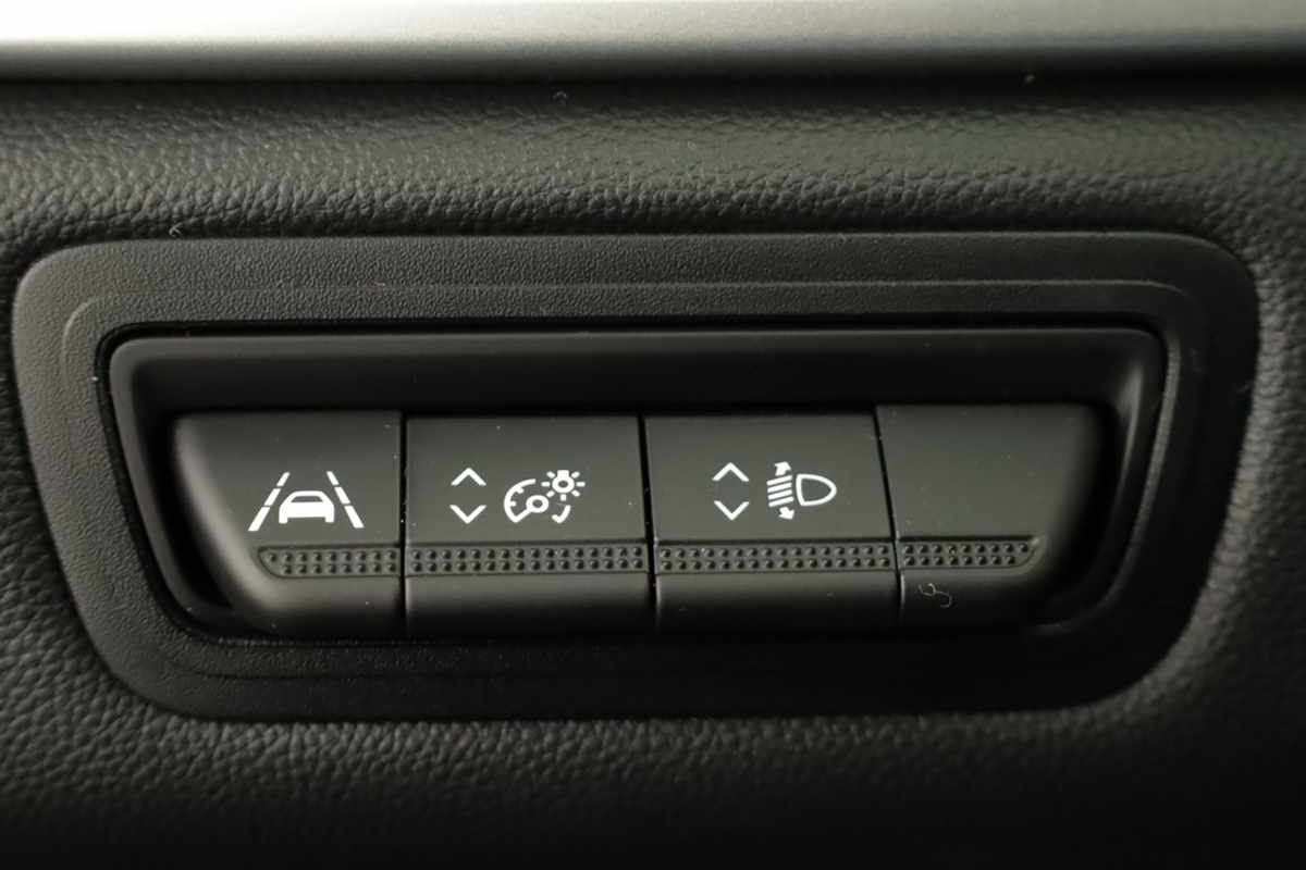renault-captur-2024-gpl-999cc