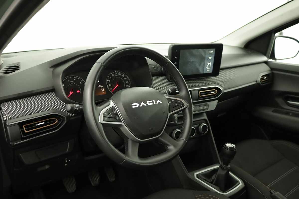 dacia-sandero-2024-gasolina-999cc