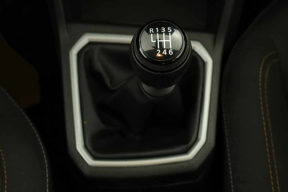 dacia-sandero-2024-gasolina-999cc