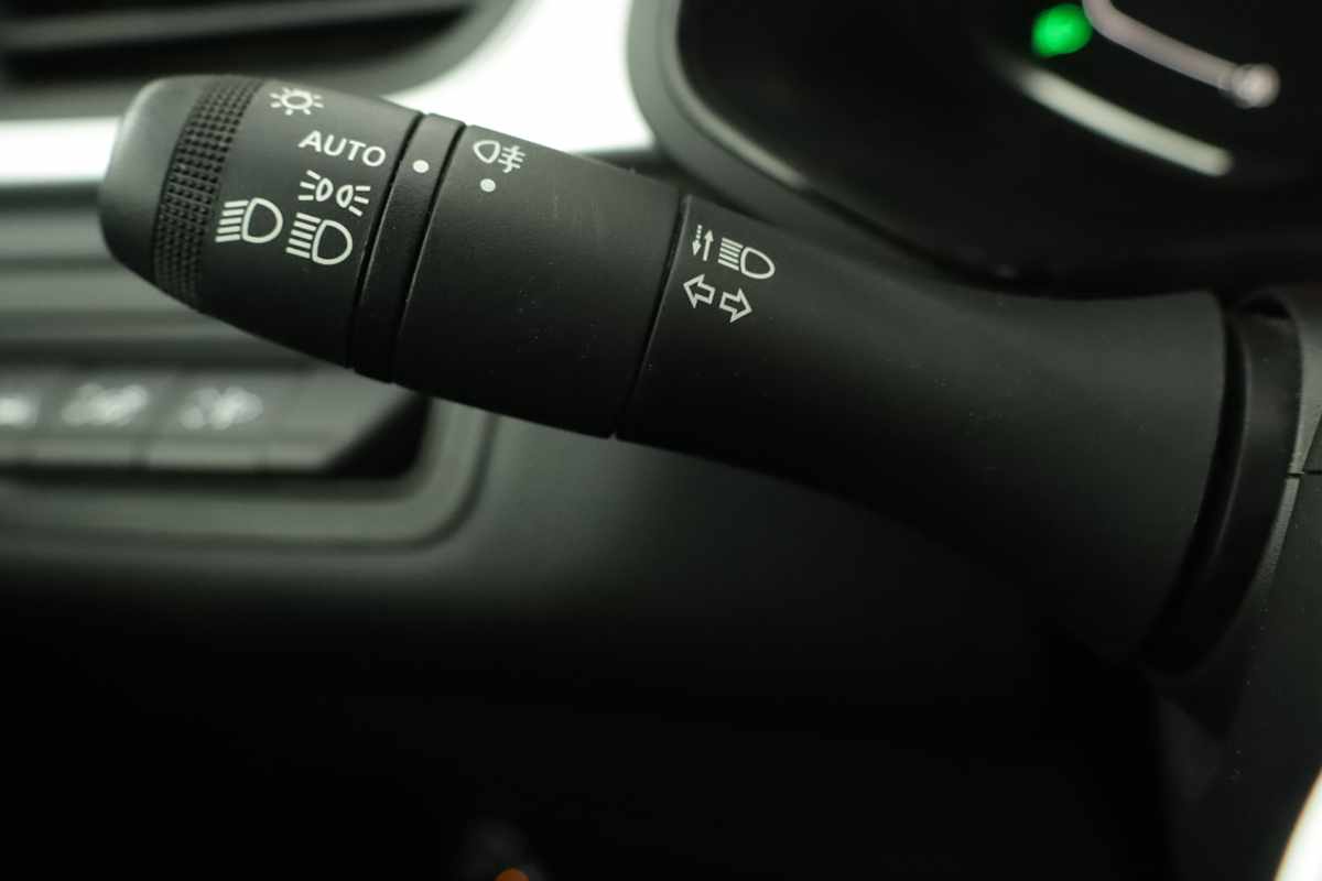 renault-captur-2024-gpl-999cc
