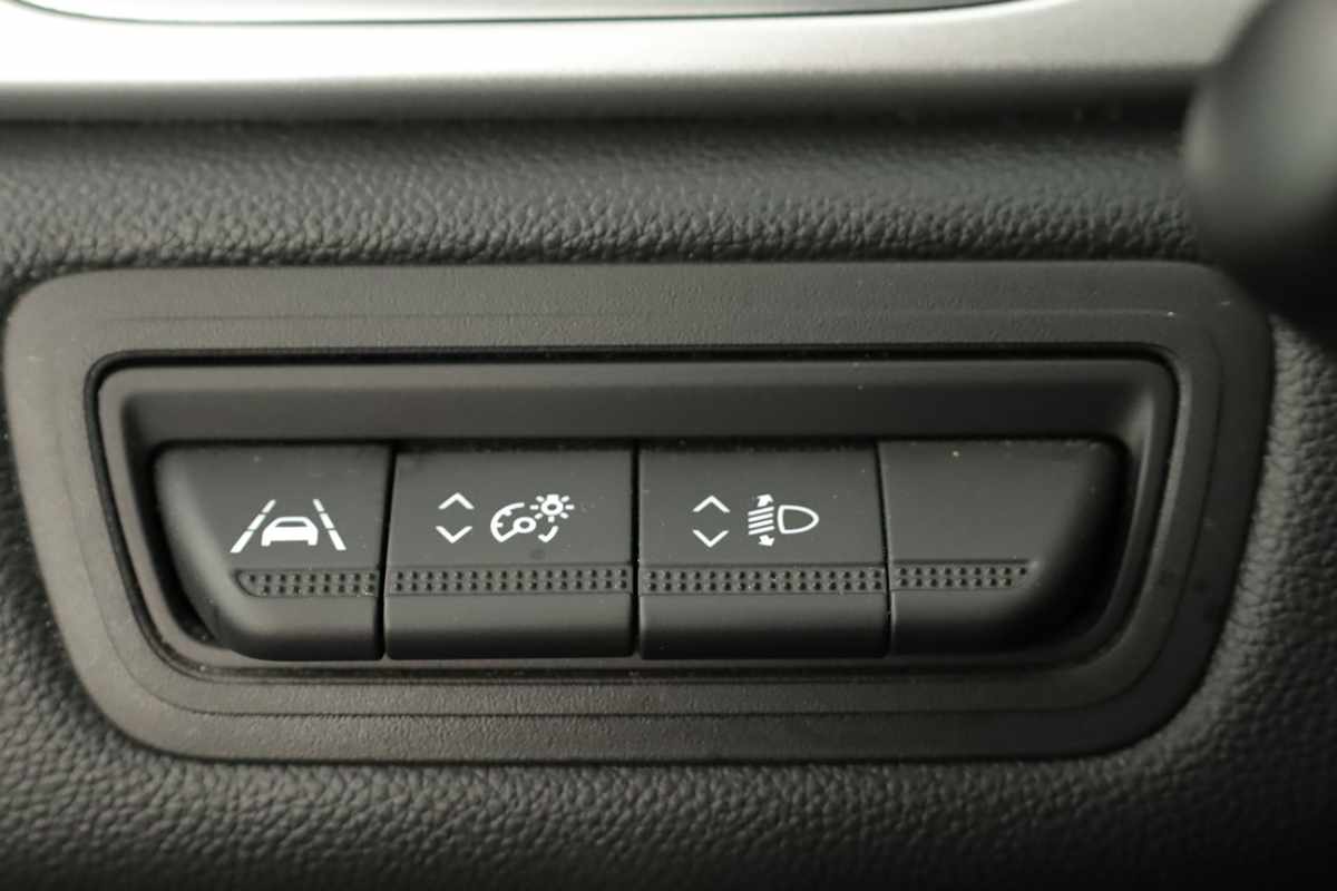 renault-captur-2024-gpl-999cc