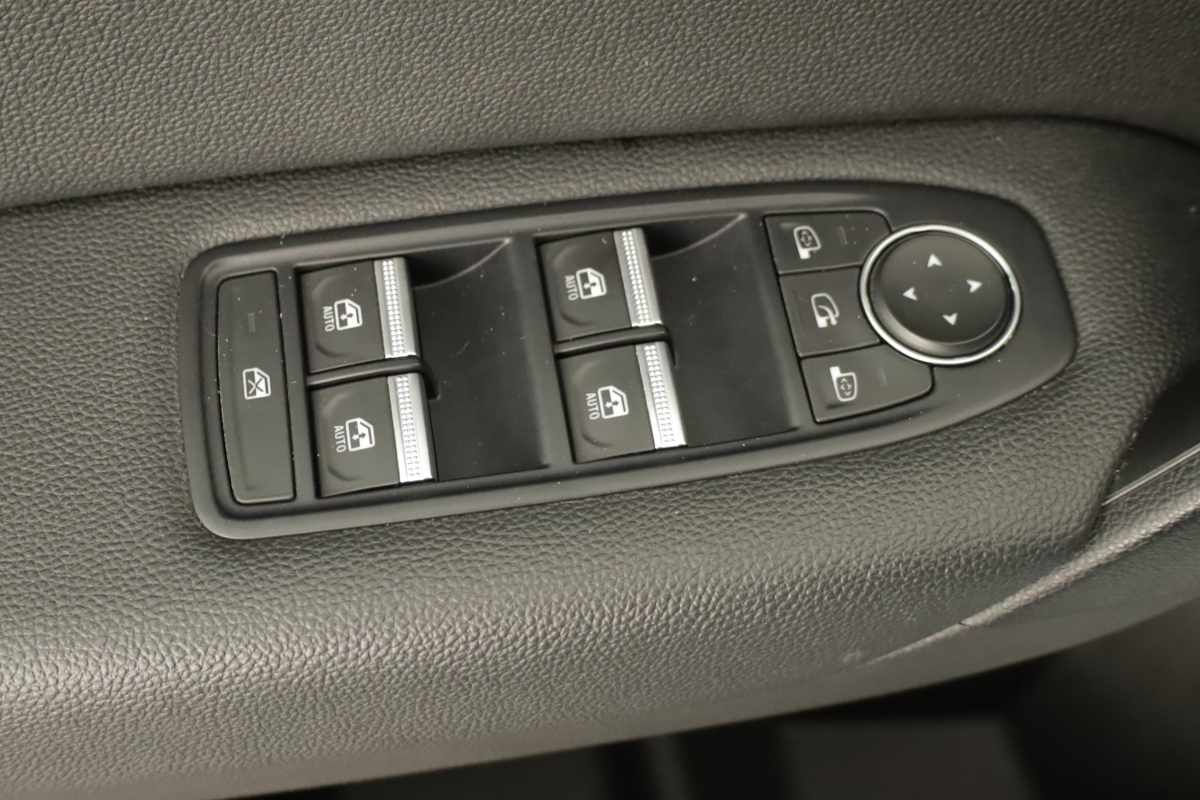 renault-captur-2024-gasolina-999cc