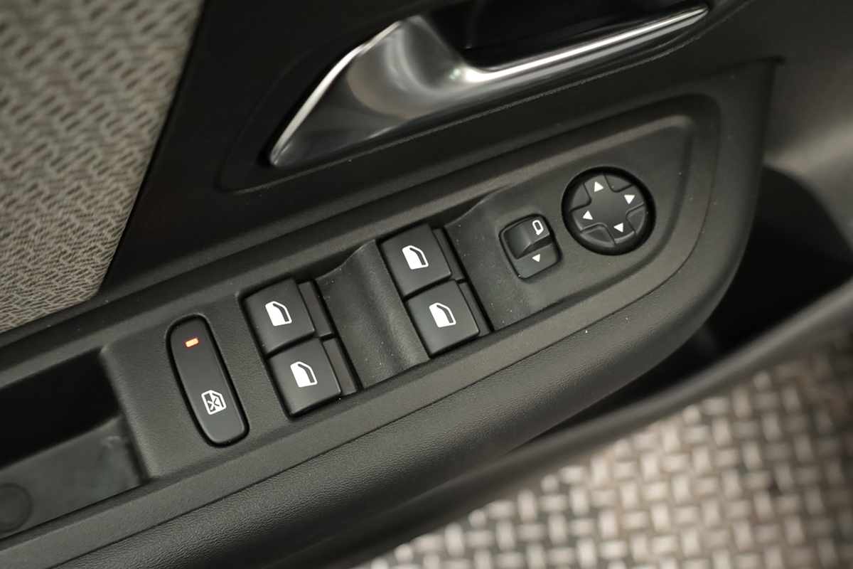 citroen-c4-2024-gasolina-1199cc