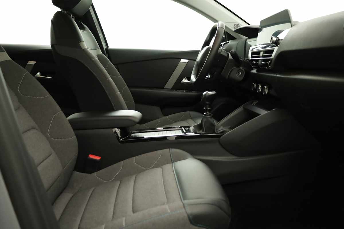 citroen-c4-2024-gasolina-1199cc