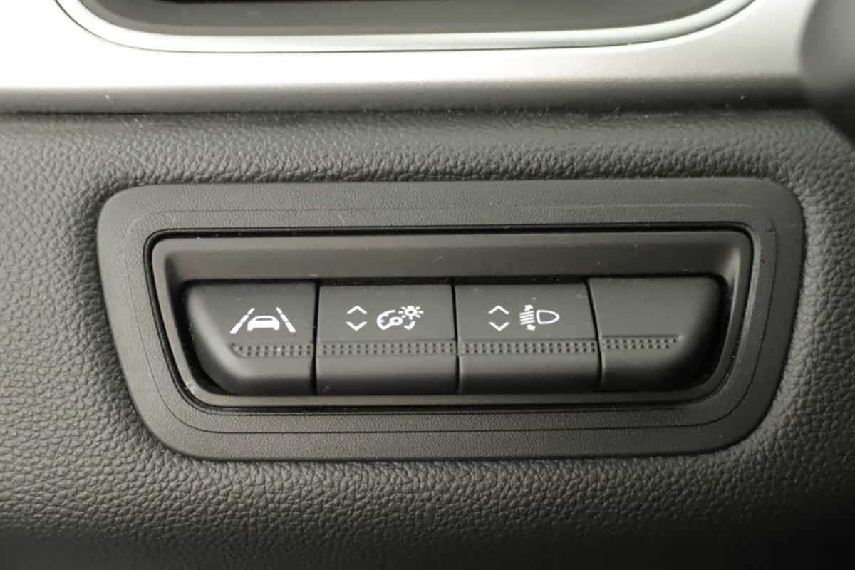 renault-captur-2024-gpl-999cc