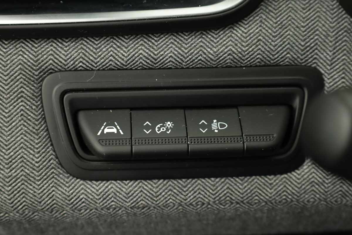 renault-clio-2024-gpl-999cc