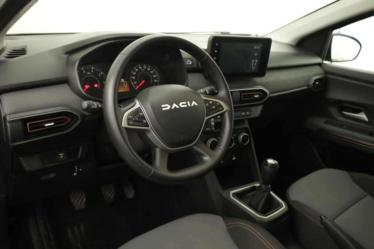 dacia-sandero-2025-gasolina-999cc