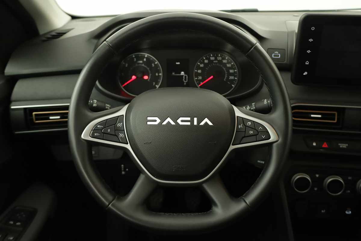 dacia-sandero-2025-gasolina-999cc