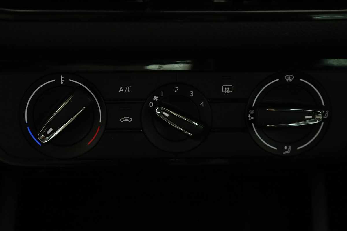 skoda-kamiq-2025-gasolina-999cc