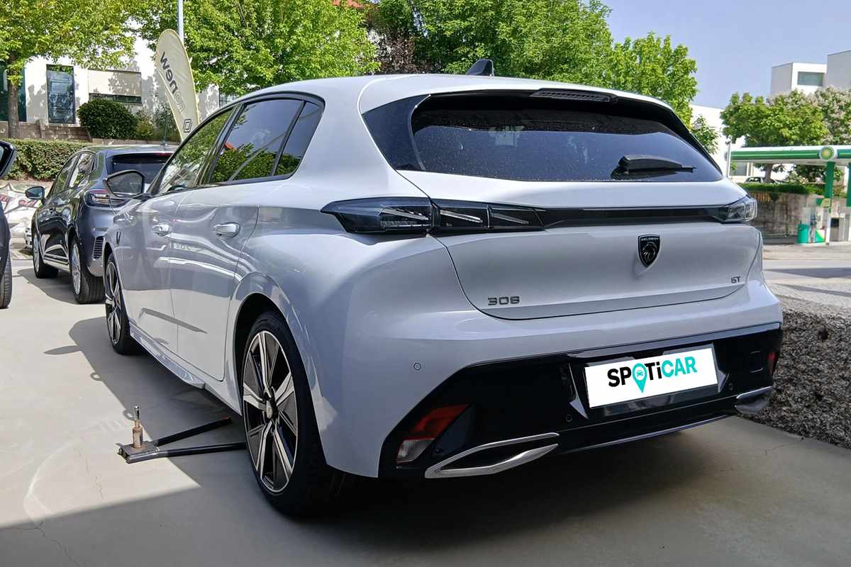 peugeot-308-2024-gasolina-1199cc