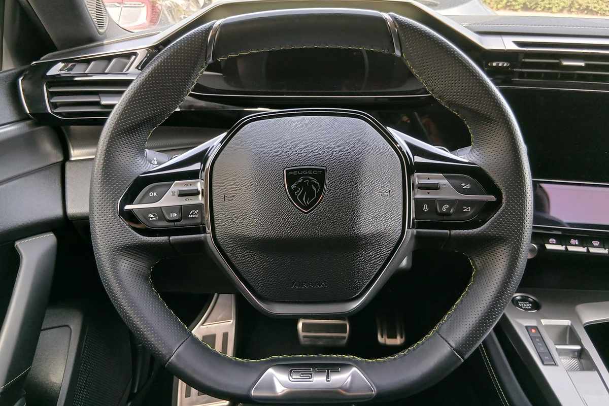 peugeot-308-2024-gasolina-1199cc