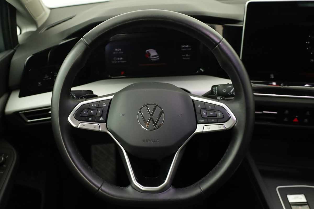 volkswagen-golf-2025-hibrido-a-gasolina-1498cc