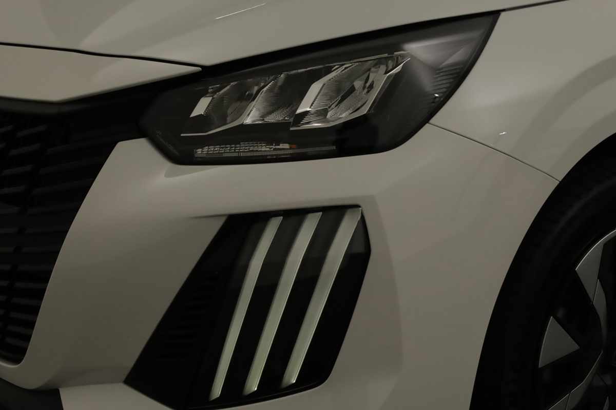 peugeot-e-208-2025-eletrico-0cc