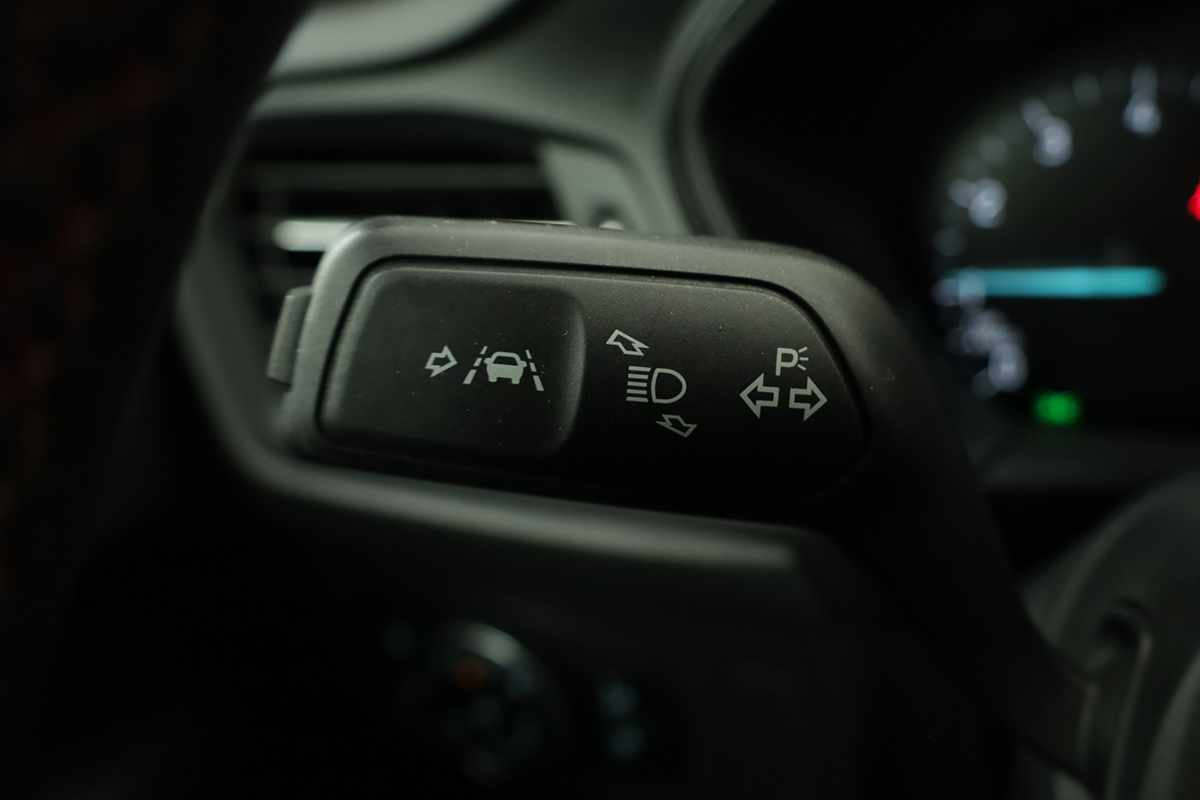 ford-focus-2018-gasolina-998cc